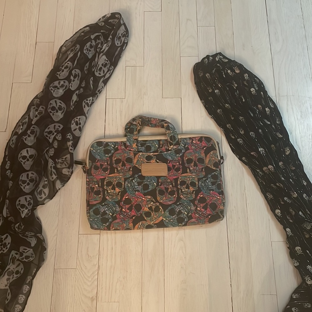 DACHEE UNISEX laptop bag with handles & TWO Skull scarves too! ONE GREAT…